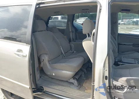 2004 Toyota Sienna Le из США, поврежденный, VIN 5TDZA23C34S112624